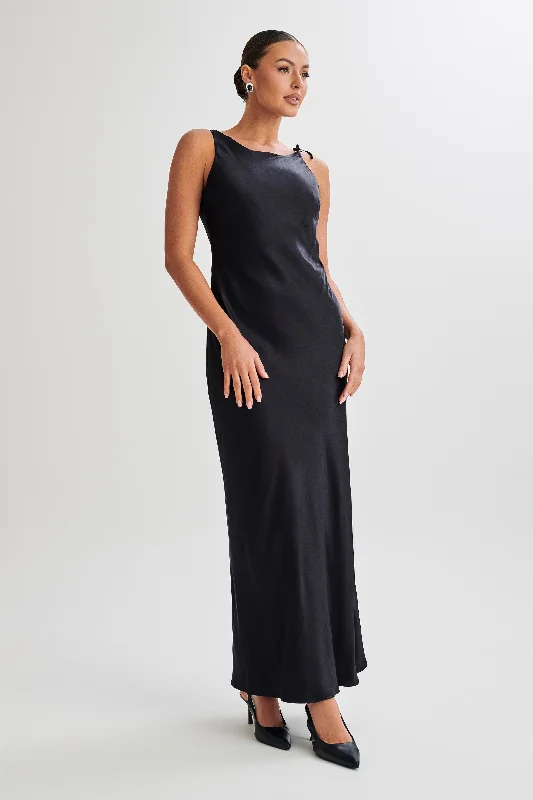 Annalise Satin Maxi Dress With Tie - Black