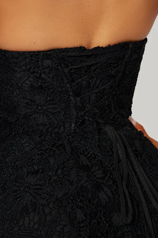 Isn't She Lovely Lace Midi Dress - Black