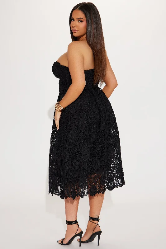 Isn't She Lovely Lace Midi Dress - Black