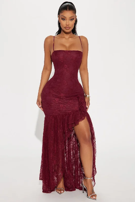 Liliana Lace Maxi Dress - Wine