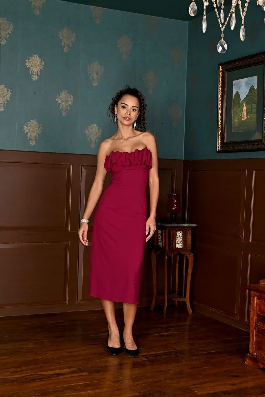 Route fashion - burgandy midi dress